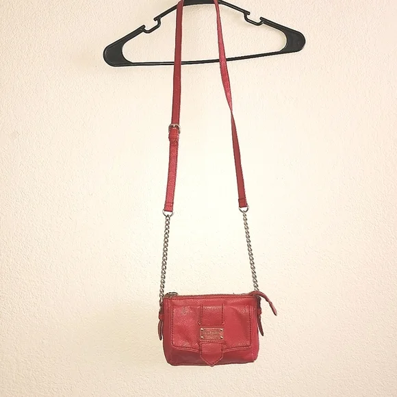 2 for $25 Cute Nine West Red Vintage Small Crossbody Bag - Picture 2 of 8